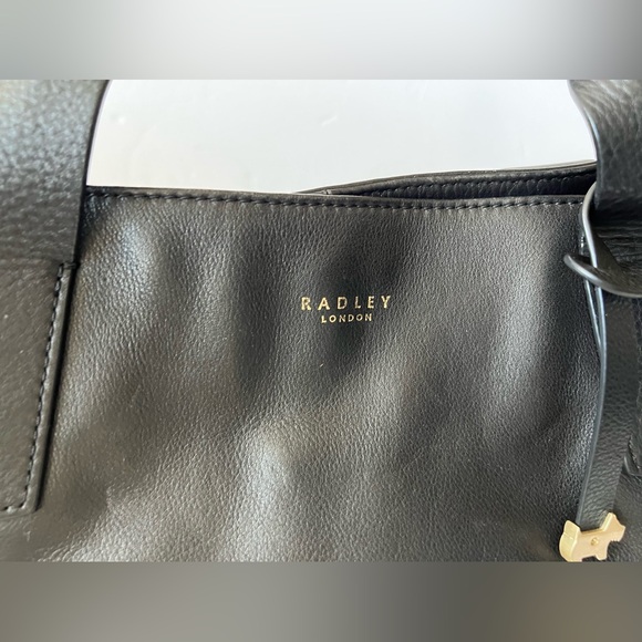 Radley London - Black Baylis Road Leather Multi-Way Purse - Picture 3 of 16